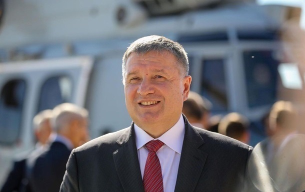 Глава МВД Аваков подал в отставку