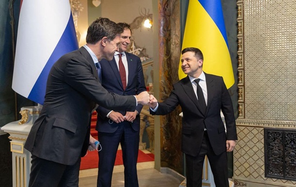 Зеленский и Рютте обсудили безопасность Украины