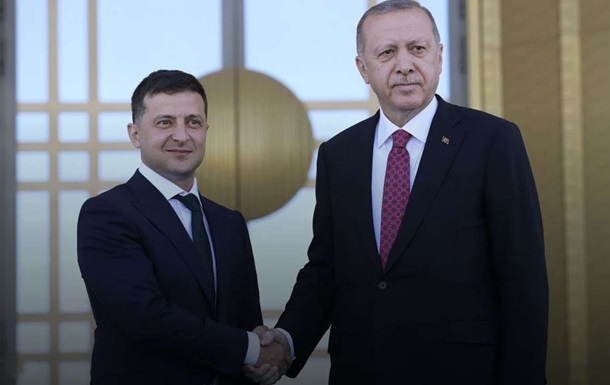 Зеленский заявил о запрете Турции на проход боевых кораблей РФ
